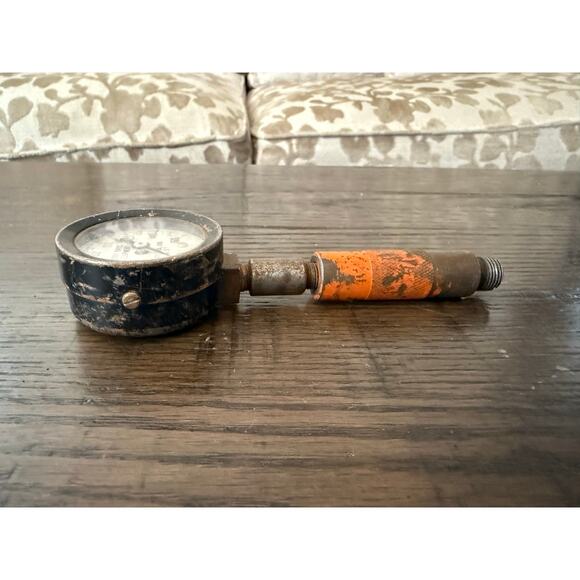 Vint Perry David Equipment Pressure Gauge –Model No. 617-Rocky Riv, OH - Picture 8 of 8
